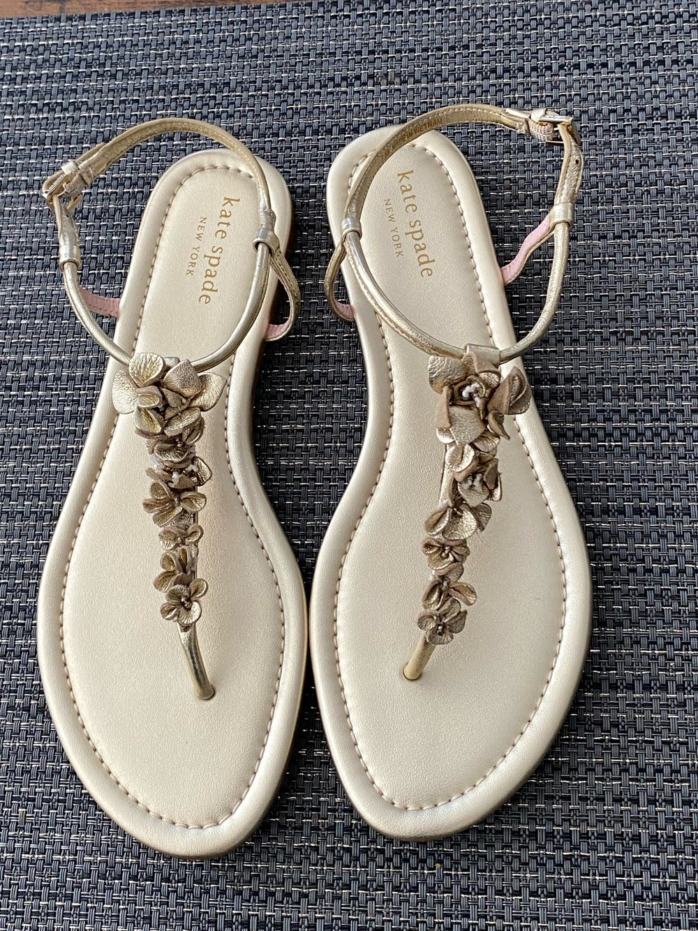 Kate Spade, Rosalie leather metallic gold,sandal, NWOB, never worn,7 1/2 B.